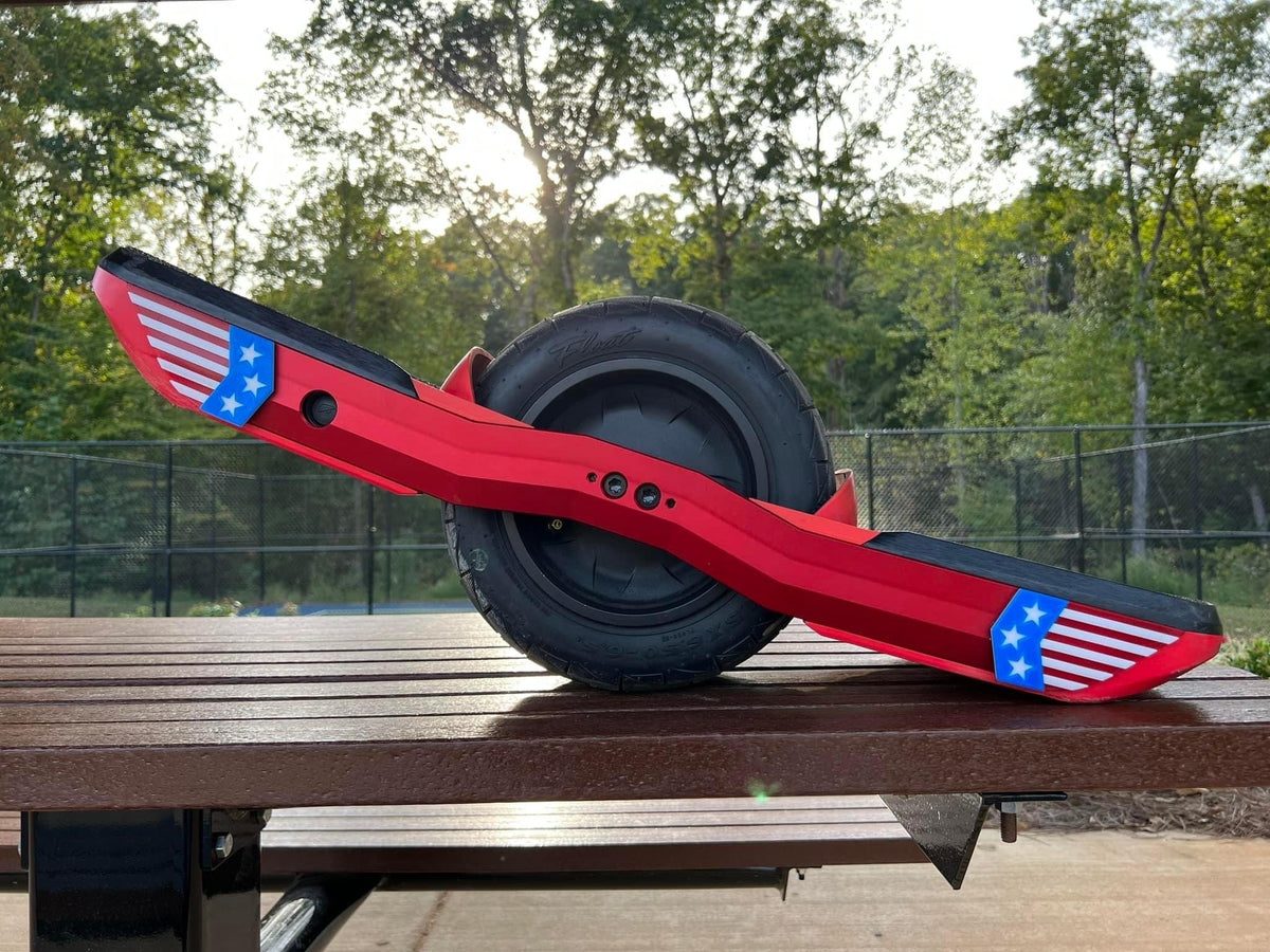 TopOff Fender For Onewheel GT and Onewheel XR Classic - Fits any Rails | Lightning Rails - WTF Rails - Mustache Rails - Techrails - VRH System